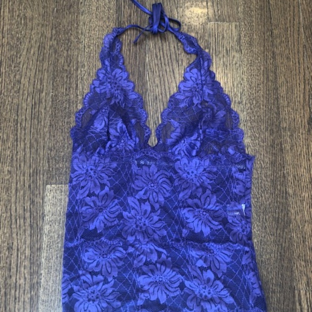 Frederick's of Hollywood lace halter top small